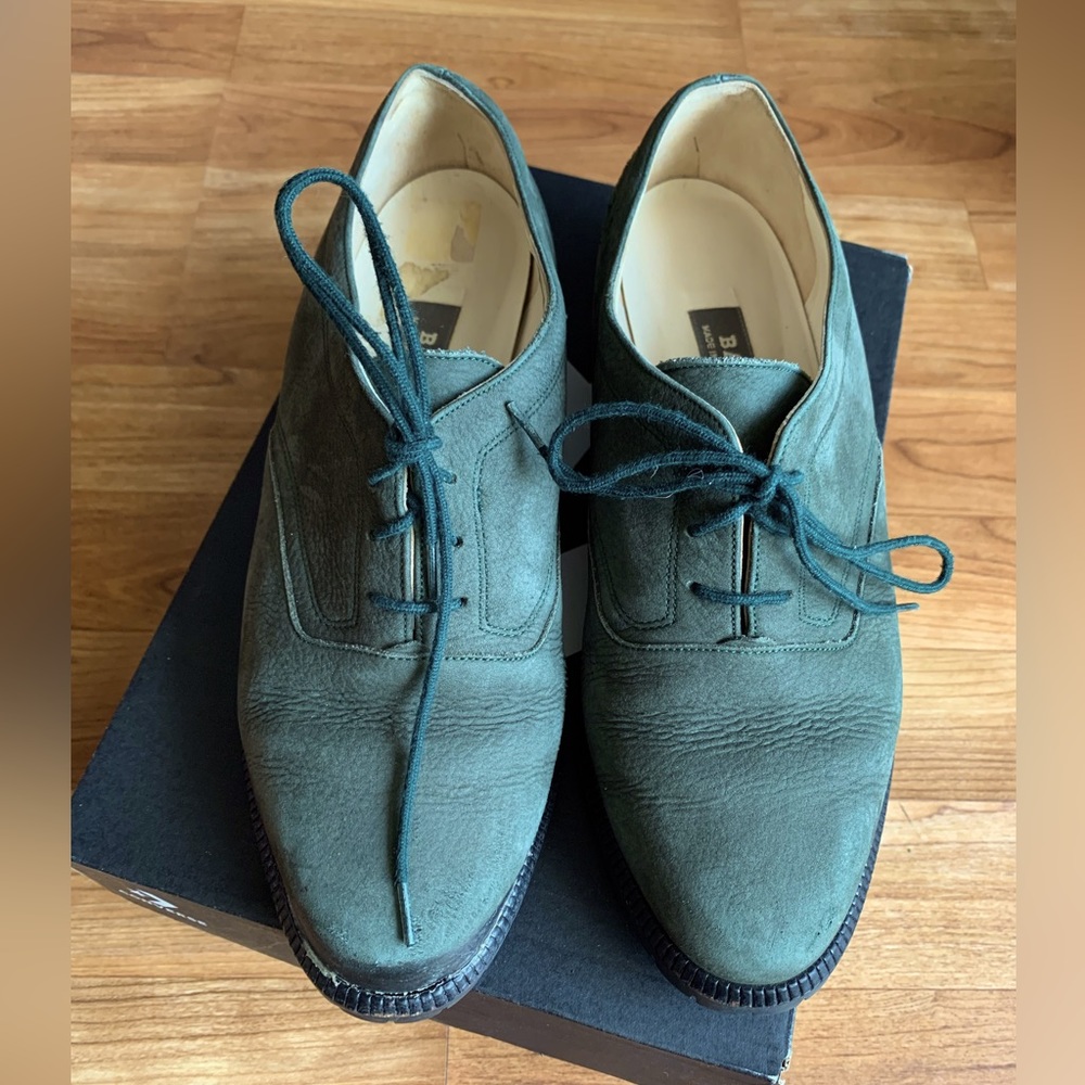 Bally suede moss green city walk ermeline-98 US 7